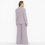 В правильном свете. Состав: 95% полиэстер, 5% эластан