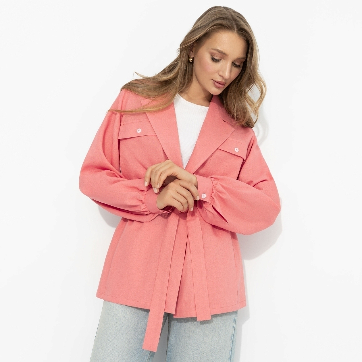 Чистый стиль. Состав: 50% полиэстер, 50% вискоза