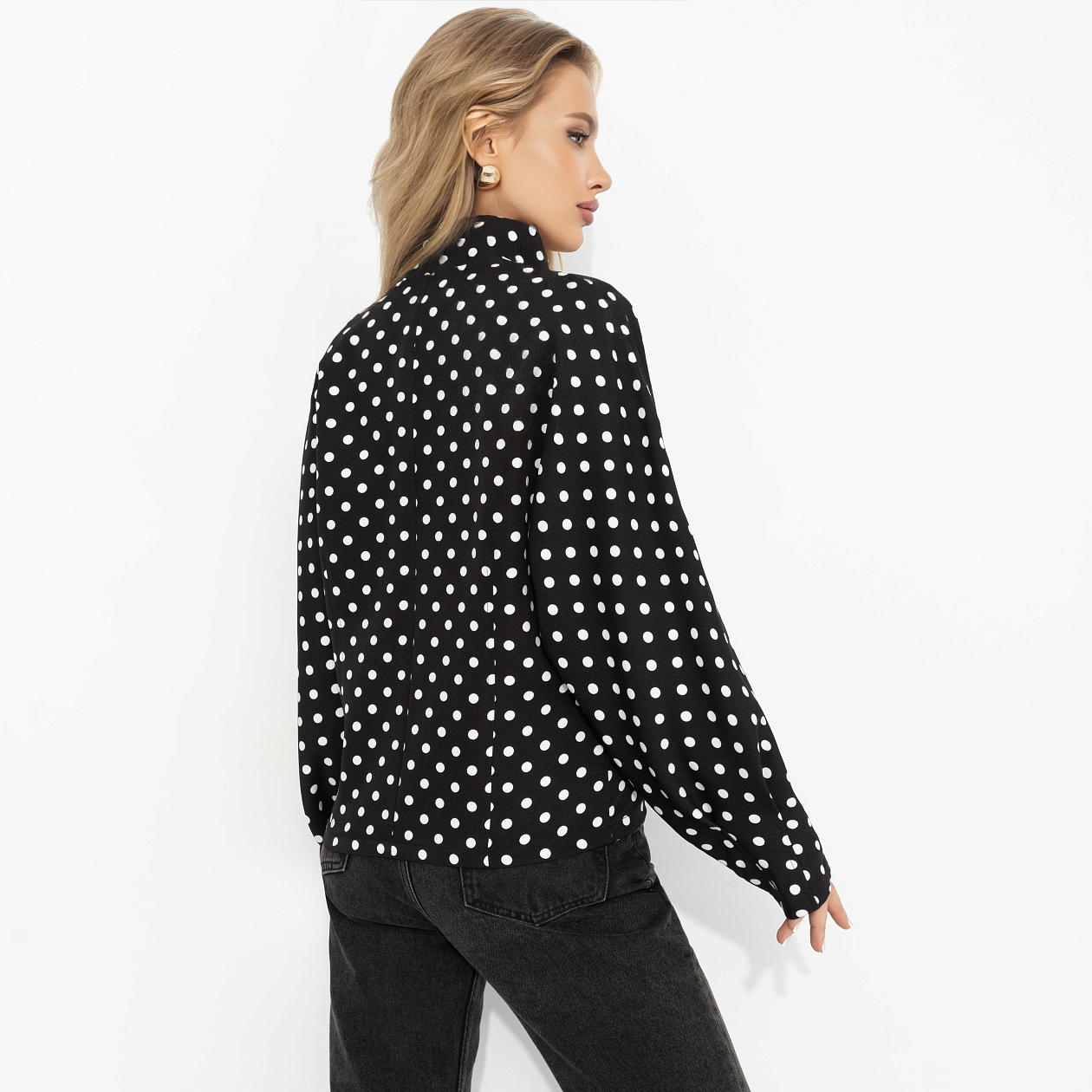 Жакет Сильная сторона (блэк). Состав: 65% п/э, 30% вискоза, 5% эластан