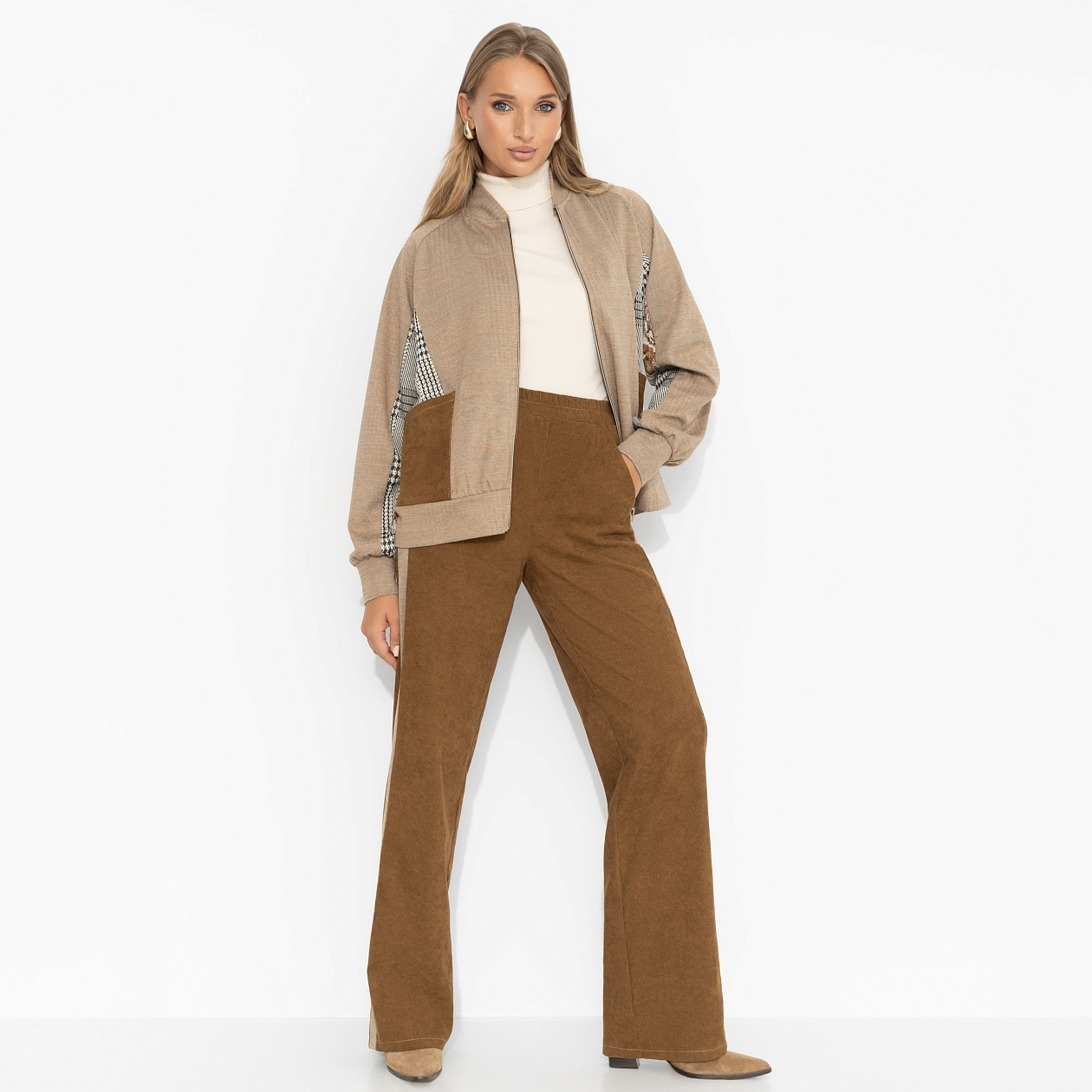 Брючный костюм Создан для света (2 в 1). Состав: 65% п/э, 30% вискоза, 5% спандекс