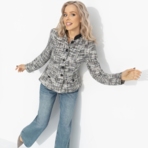 Жакет Взрыв эмоций. Состав: 65% вискоза, 30% полиэстер, 5% эластан