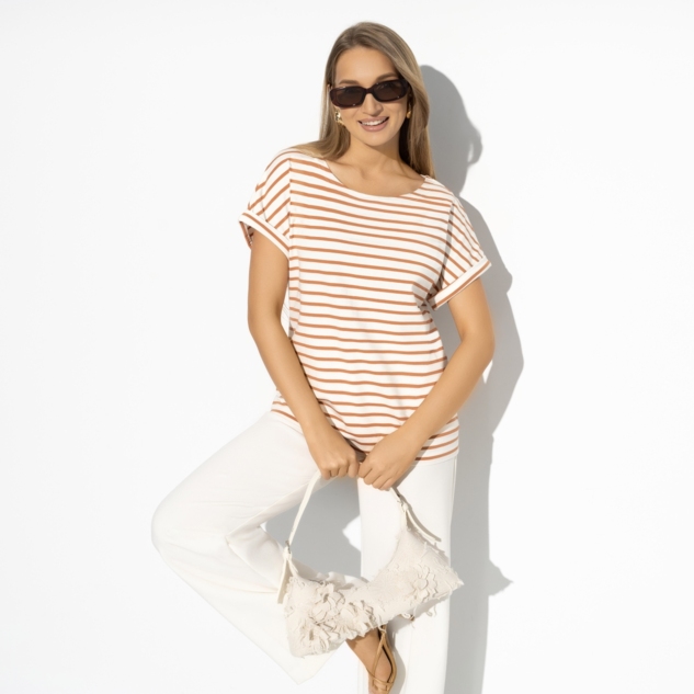 Футболка Жду чудо 