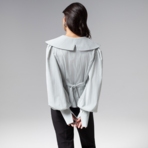 Блуза Кутюр в голове. Состав: 65% п/э, 30% вискоза, 5% спандекс