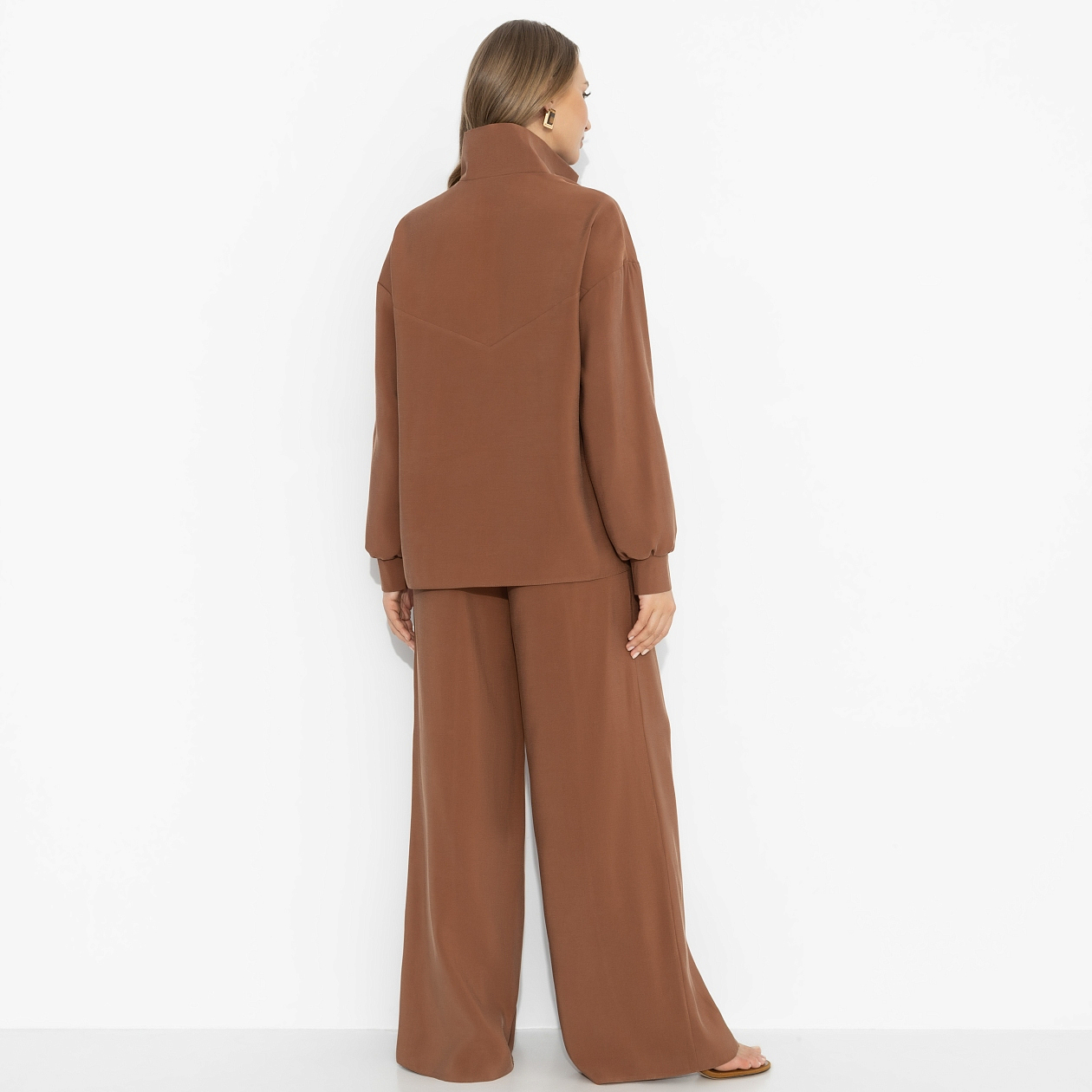 Брючный комплект На уровне ощущений. Состав: 88% вискоза, 12% п/э