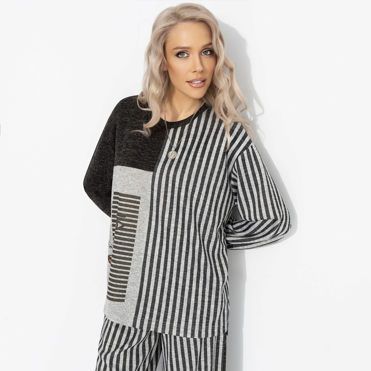 Примерь свободу. Состав: 65% п/э, 30% вискоза, 5% спандекс