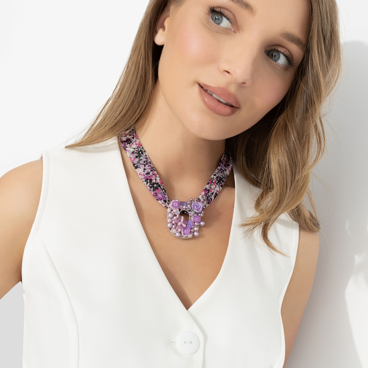 Завораживает дух. Состав: 100% п/э