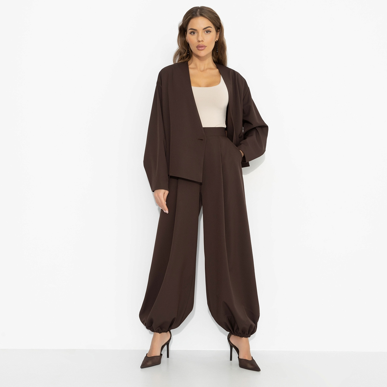 Брючный костюм Стиль говорит (2 в 1). Состав: 65% п/э, 30% вискоза, 5% эластан