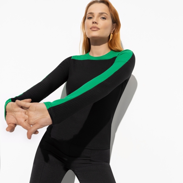 Лонгслив Образцовая леди 