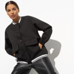 Бомбер Бунтарка (black). Состав: 60% п/э, 37% вискоза, 3% спандекс