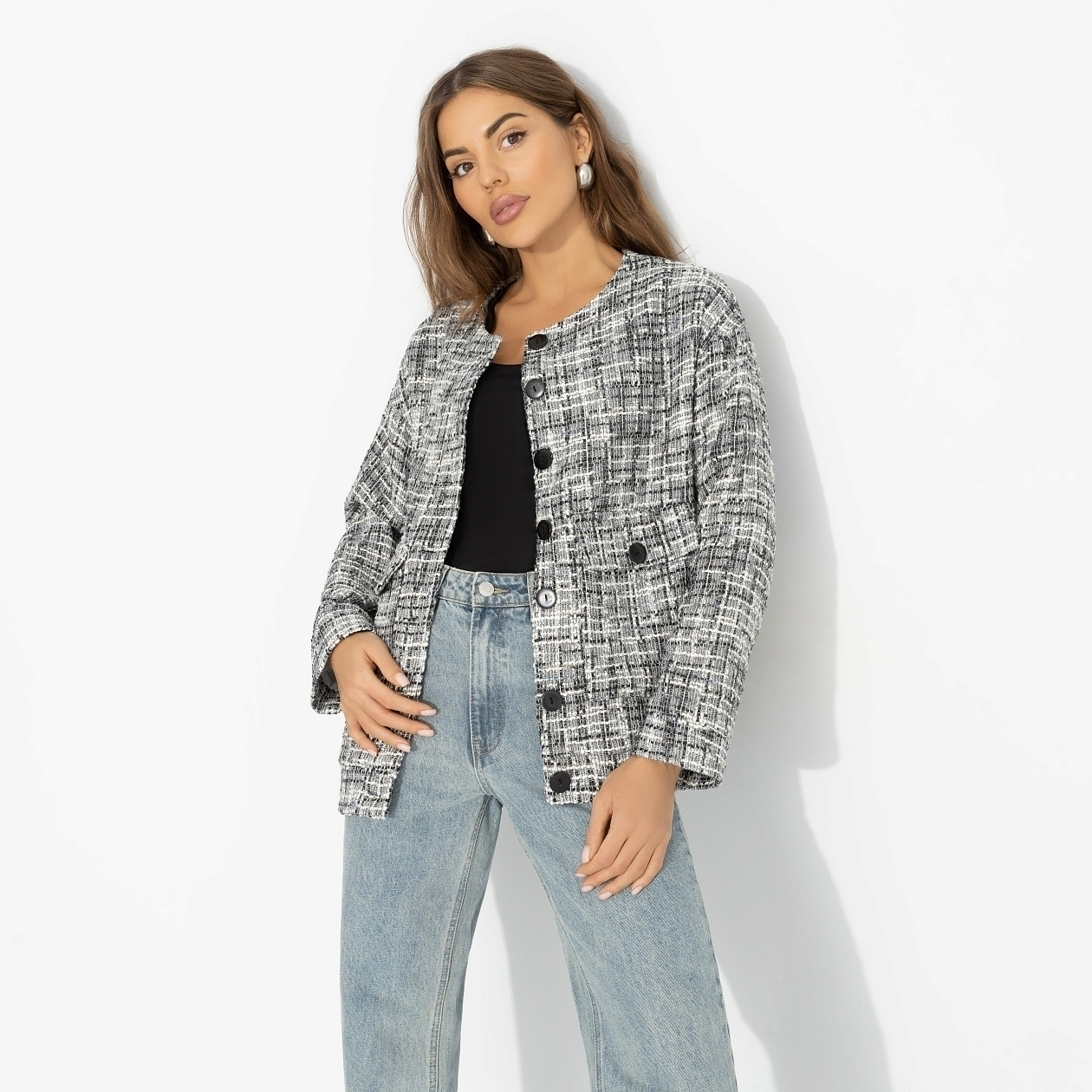 Бомбер Стиль вне времени. Состав: 65% п/э, 30% вискоза, 5% эластан