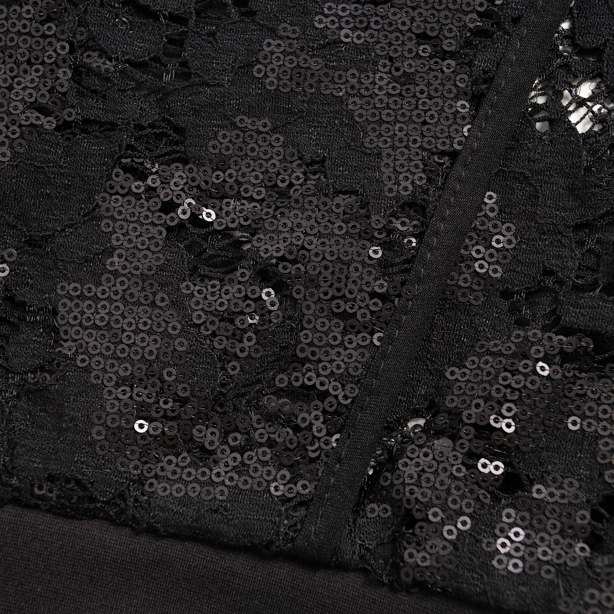 Бомбер Секрет смелости (чёрный). Состав: 65% хлопок, 20% нейлон, 13% вискоза, 2% спандекс