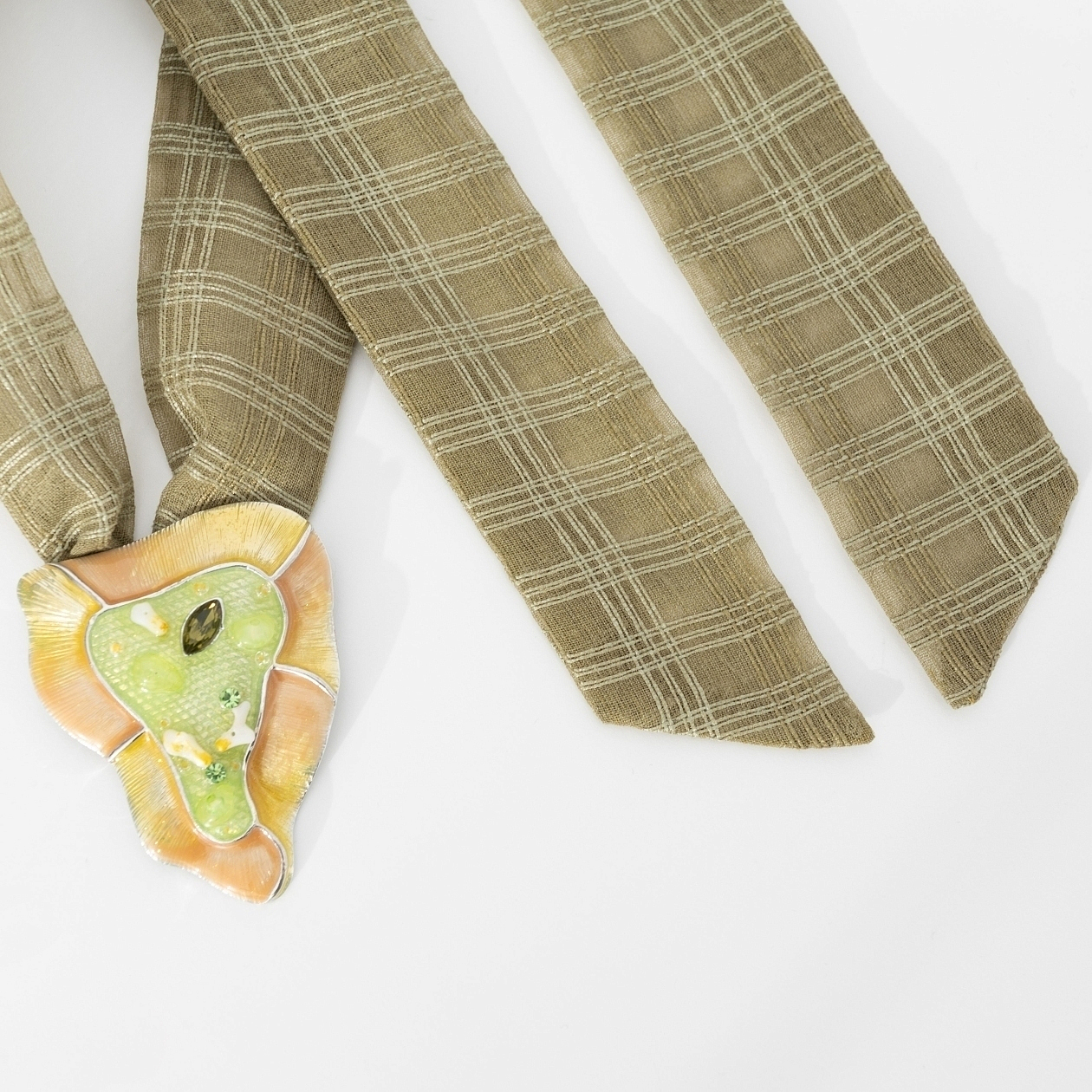 Тайное сокровище. Состав: 80% п/э, 15% акриловая смола, 5% металл