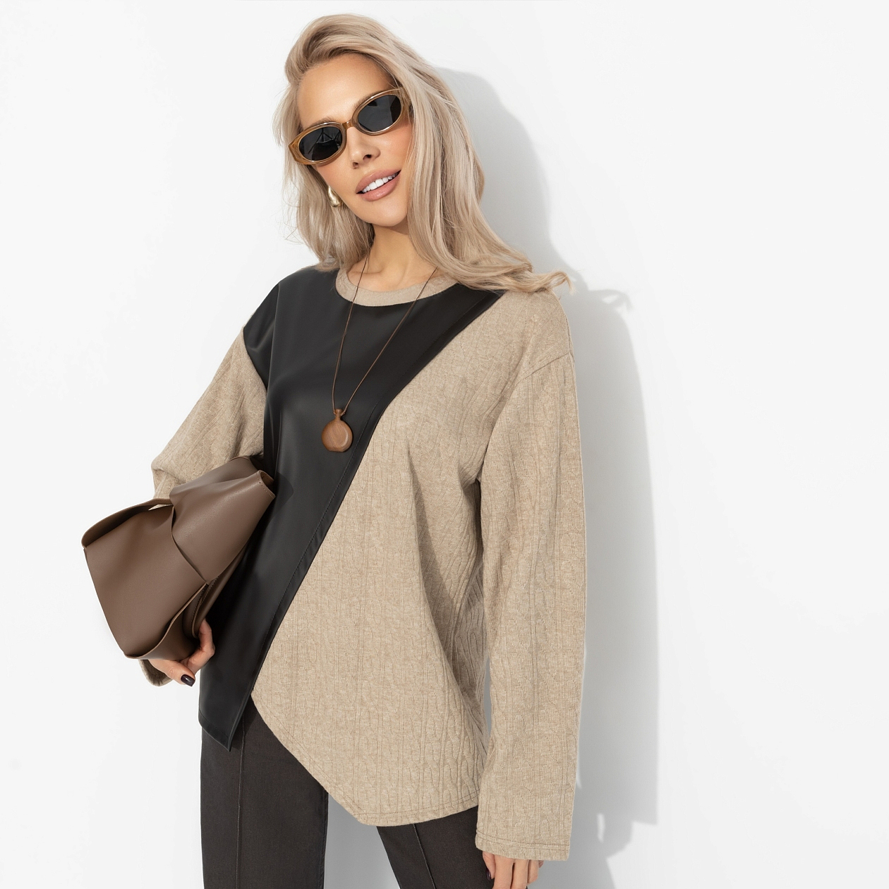 Лонгслив Сердце к сердцу. Состав: 75% нейлон, 22% хлопок, 3% спандекс