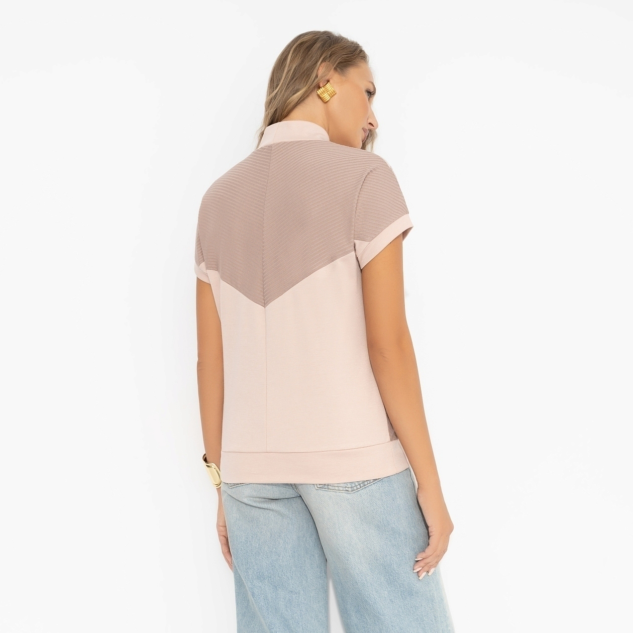 Водолазка Нота нежности. Состав: 65% п/э, 30% вискоза, 5% стрейч