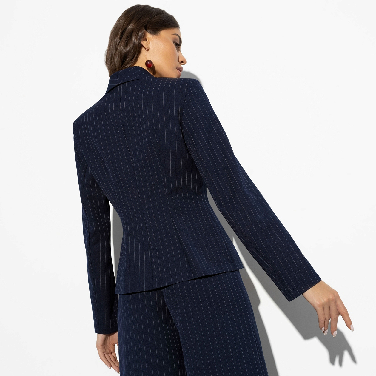 Жакет Невероятно прекрасна (new). Состав: 60% полиэстер, 37% вискоза, 3% спандекс