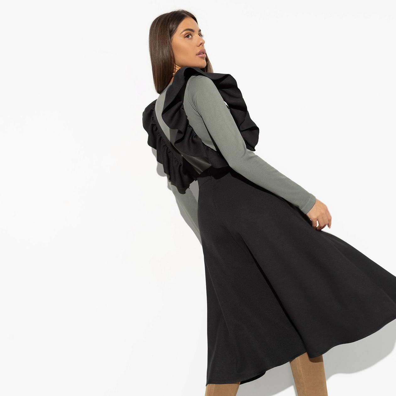 Сарафан Высокие ожидания. Состав: 60% п/э, 37% вискоза, 3% спандекс