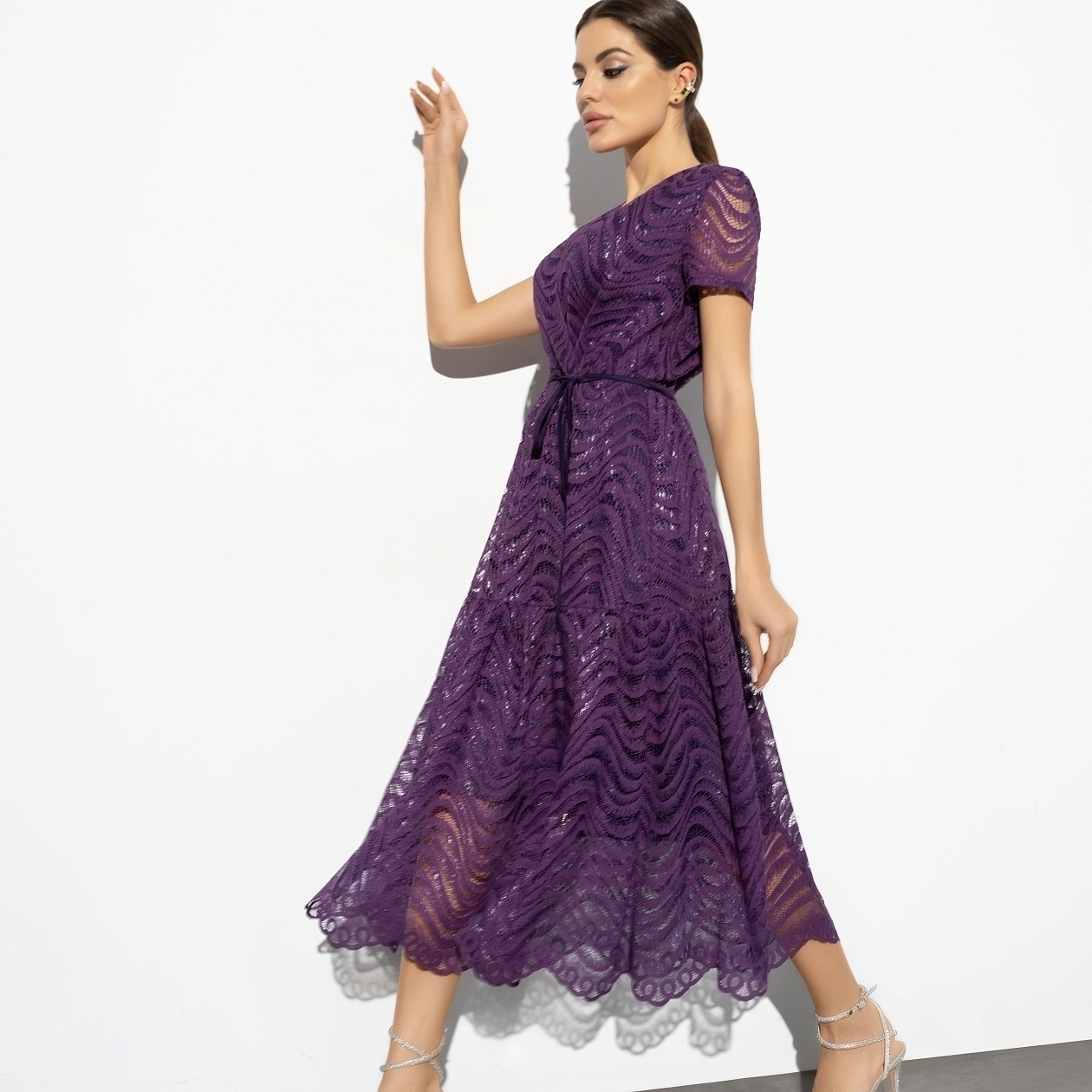 Платье Роскошь в деталях (violet, нью, с поясом). Состав: 95% п/э, 5% спандекс