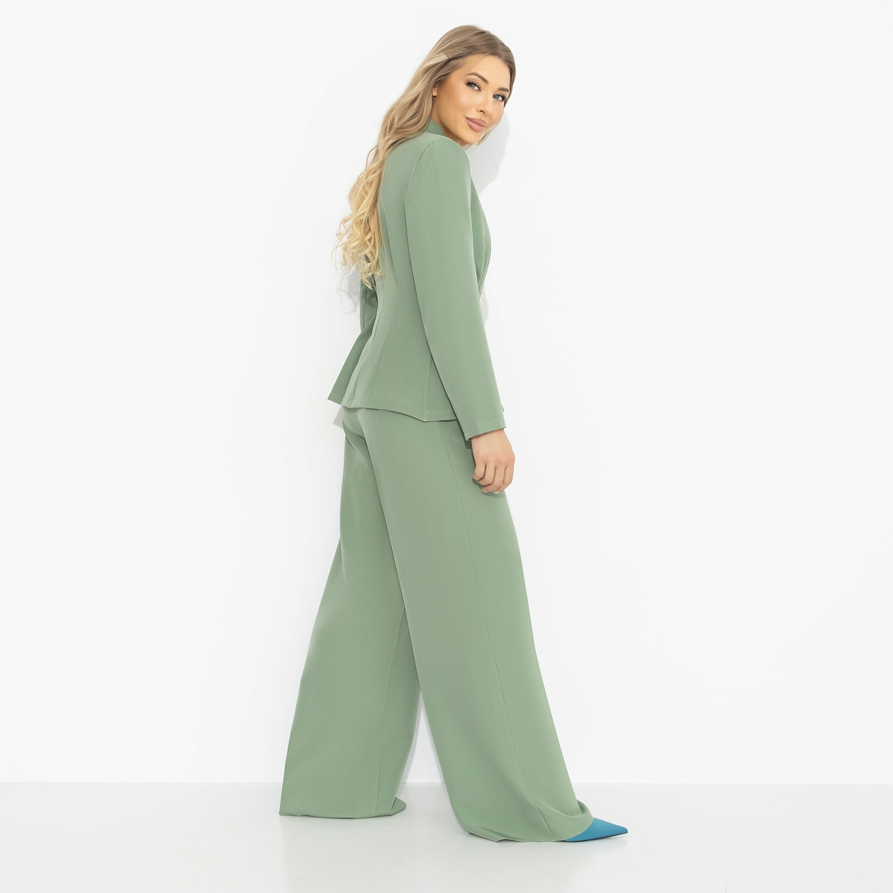 Брючный костюм Время знаков (2 в 1, дыхание леса). Состав: 95% п/э, 5% эластан