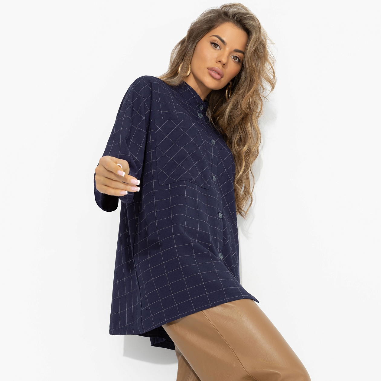 Против обычного. Состав: 96% п/э, 4% спандекс