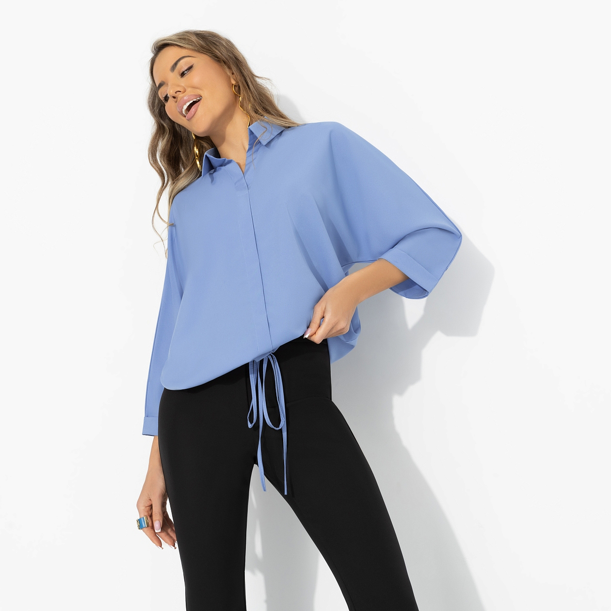 Блуза Твой личный тренд (голубая). Состав: 95% полиэстер, 5% эластан