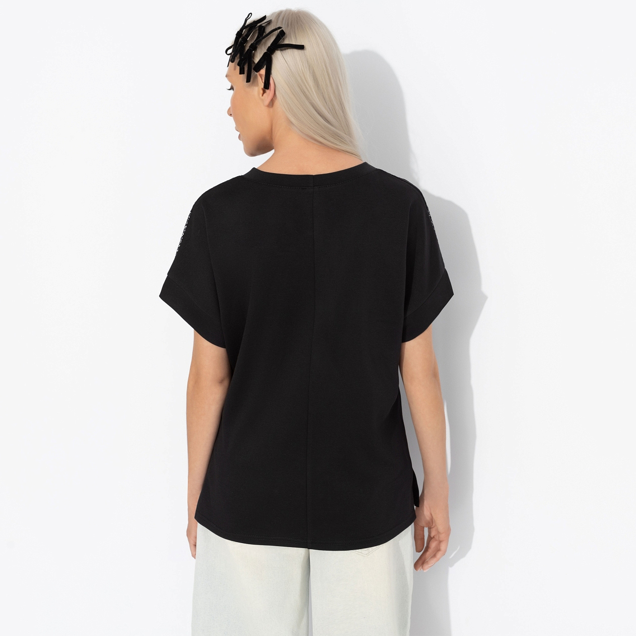 Футболка Ты в деле (girl). Состав: 65% п/э, 30% вискоза, 5% стрейч