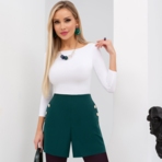 Шорты Вдохновленная трендами (изумруд). Состав: 96% п/э, 4% эластан