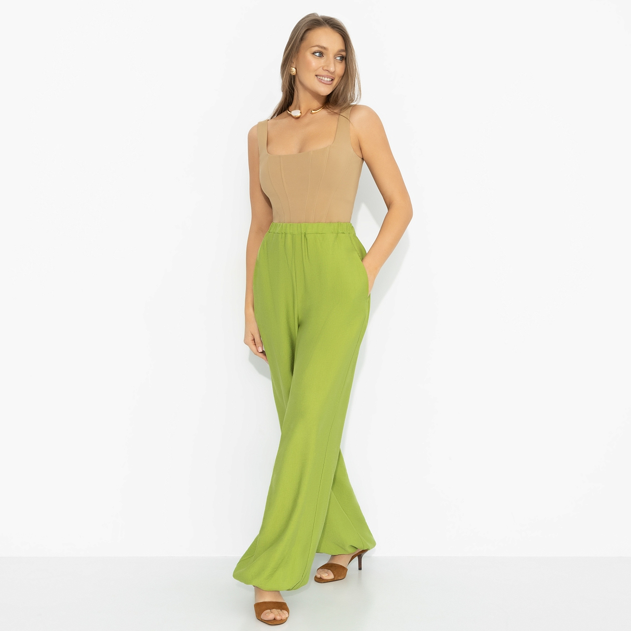 Брюки Стой, смотри. Состав: 80% вискоза, 20% нейлон