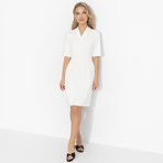 Эталон изящества (совершенство). Состав: 60% полиэстер, 37% вискоза, 3% спандекс