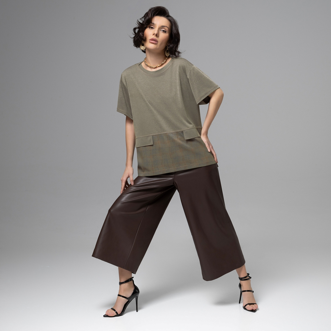 Футболка Стальной взгляд. Состав: 68% п/э, 30% вискоза, 2% спандекс