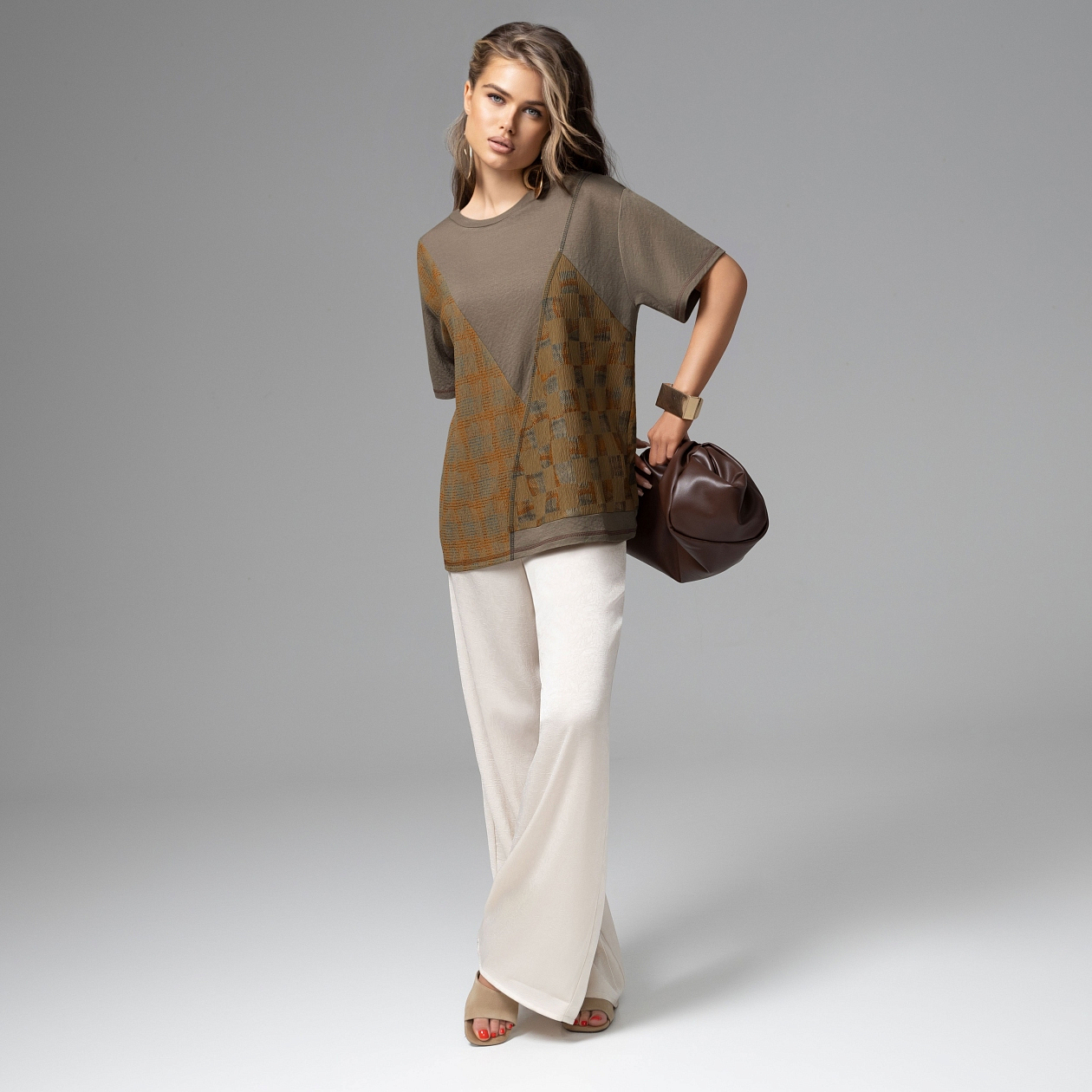 Футболка Грань опасности (фэшн). Состав: 50% п/э, 30% вискоза, 15% нейлон, 5% спандекс