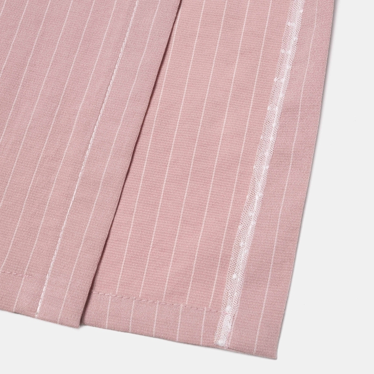 Платье-рубашка В правильном настроении (с ремешком). Состав: 79% вискоза, 20% нейлон, 1% полиэстер