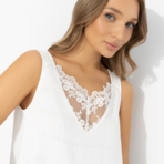 Белый лотос. Купить женский Топ оптом от производителя.