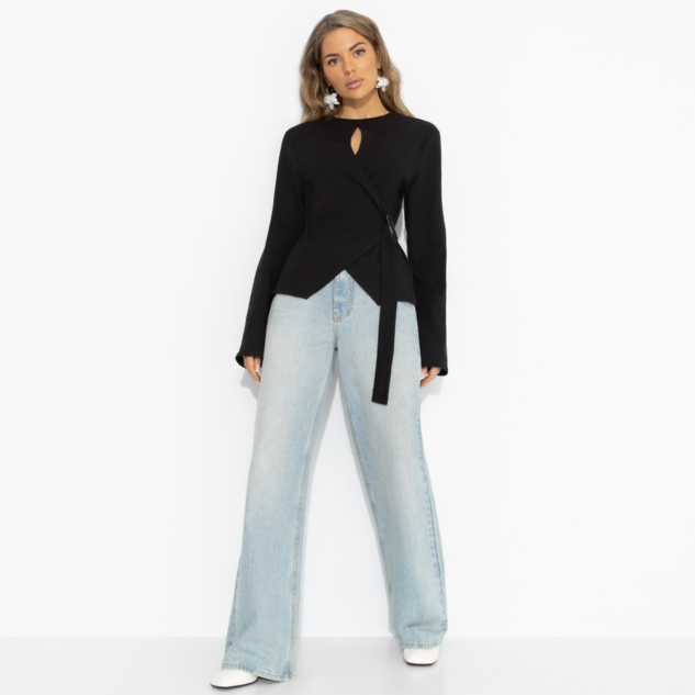 Джемпер Дерзкий минимализм (черный) 