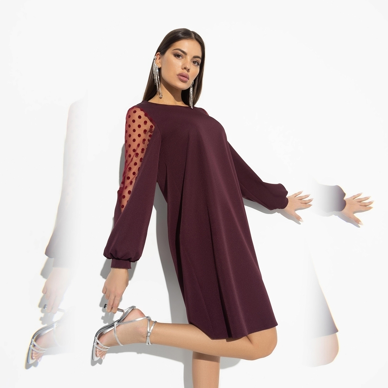 Платье Секрет любви (магия бордо). Состав: 95% п/э, 5% эластан