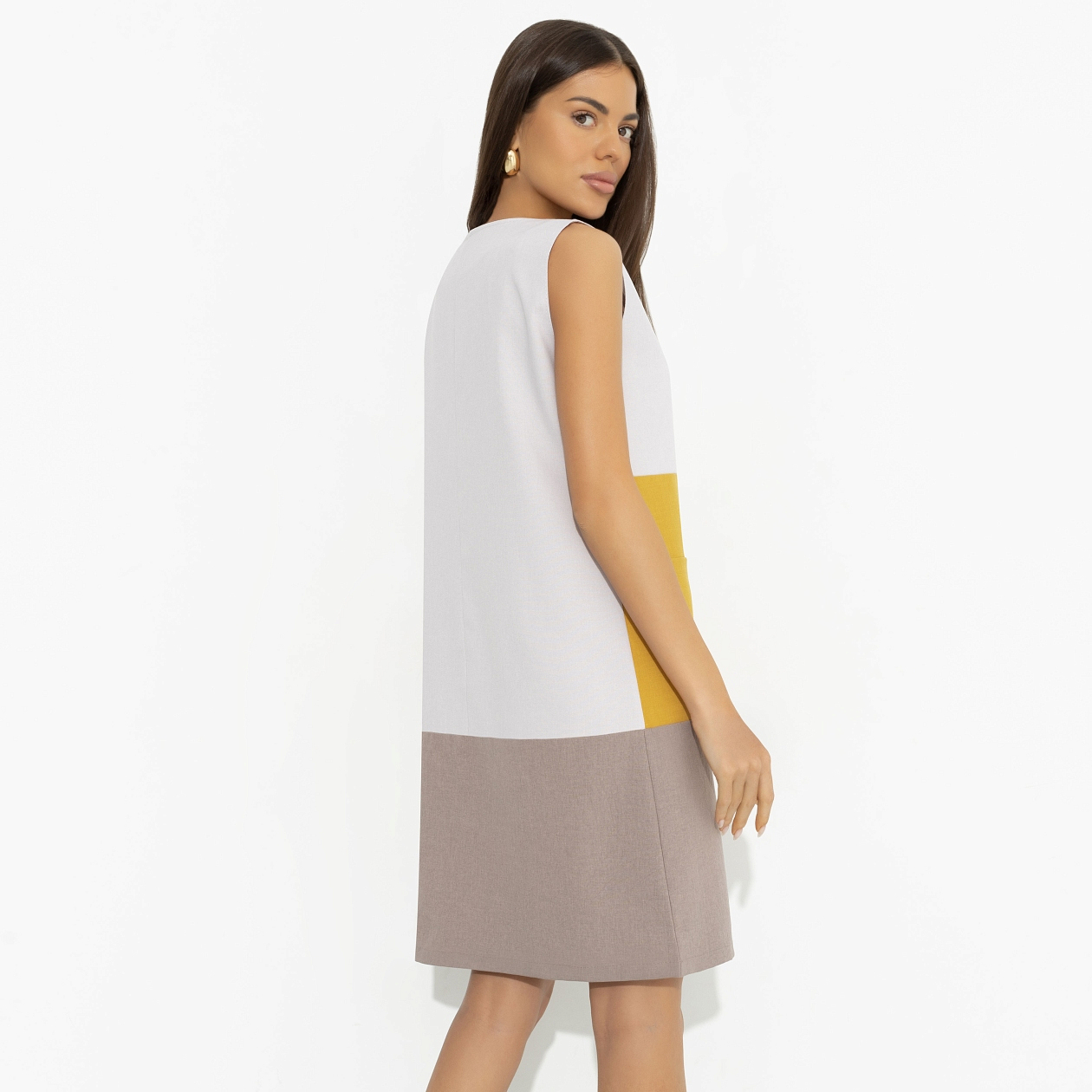 Платье Деликатная смелость (colored). Состав: 80% п/э, 15% лен, 5% эластан