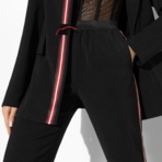 Брючный костюм Модный показ (2 в 1). Состав: 65% п/э, 30% вискоза, 5% спандекс