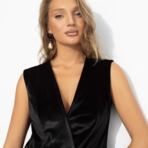 Стильный лидер (чёрный бархат). Состав: 95% п/э, 5% спандекс