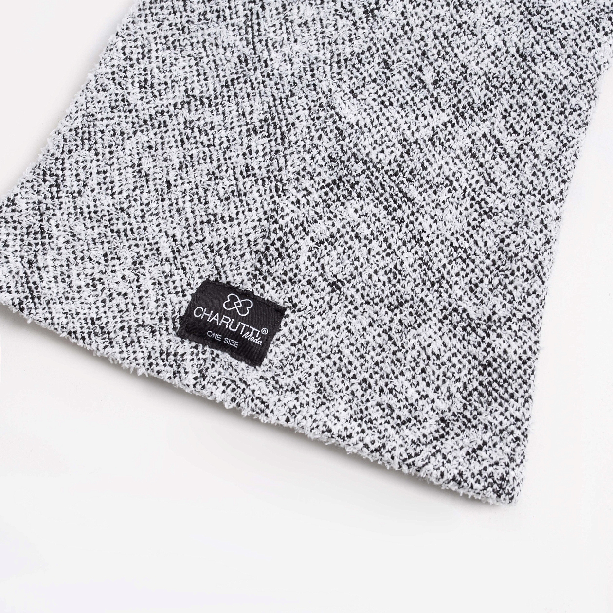 Магия прикосновений. Состав: 65% п/э, 30% вискоза, 5% спандекс