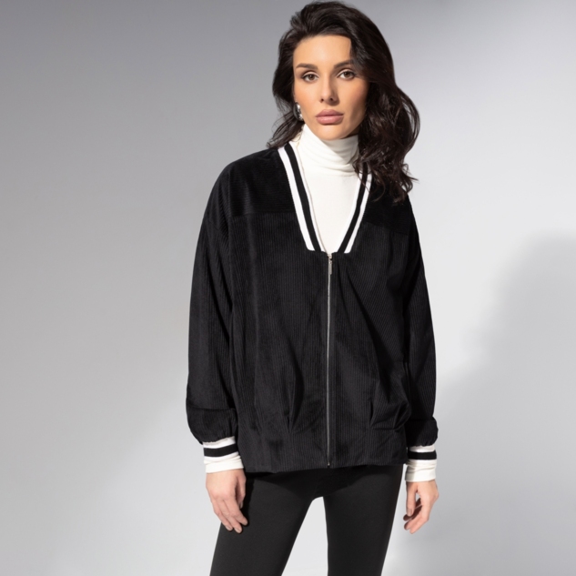 Бомбер Модная стратегия 