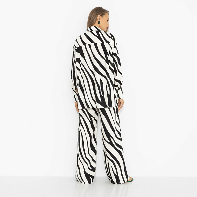 Двойка Красиво и точка (мода) 