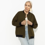 Бомбер Бунтарка (green). Состав: 60% полиэстер, 37% вискоза, 3% спандекс