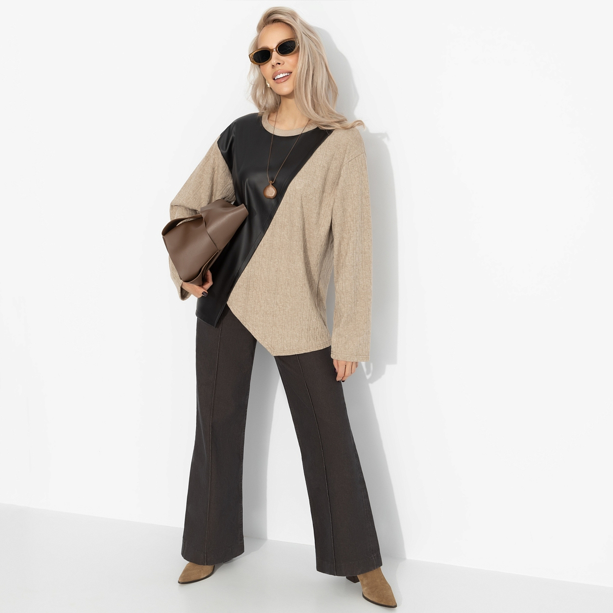 Лонгслив Сердце к сердцу. Состав: 75% нейлон, 22% хлопок, 3% спандекс