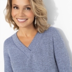 Лонгслив Мелодия цвета (голубой). Состав: 65% полиэстер, 30% вискоза, 5% эластан