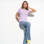 Футболка Удивляю сама себя. Состав: 65% п/э, 30% вискоза, 5% спандекс