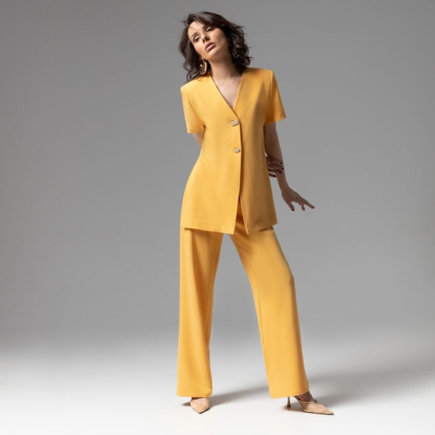 Брючный костюм На шаг впереди моды (яркий) 