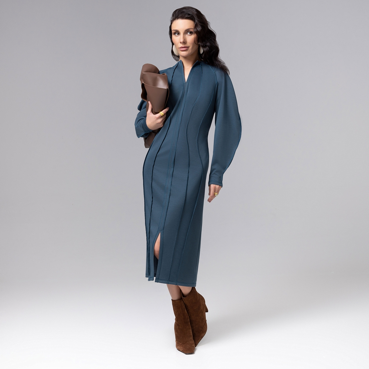 Платье-футляр Больше, чем просто платье. Состав: 65% п/э, 30% вискоза, 5% спандекс