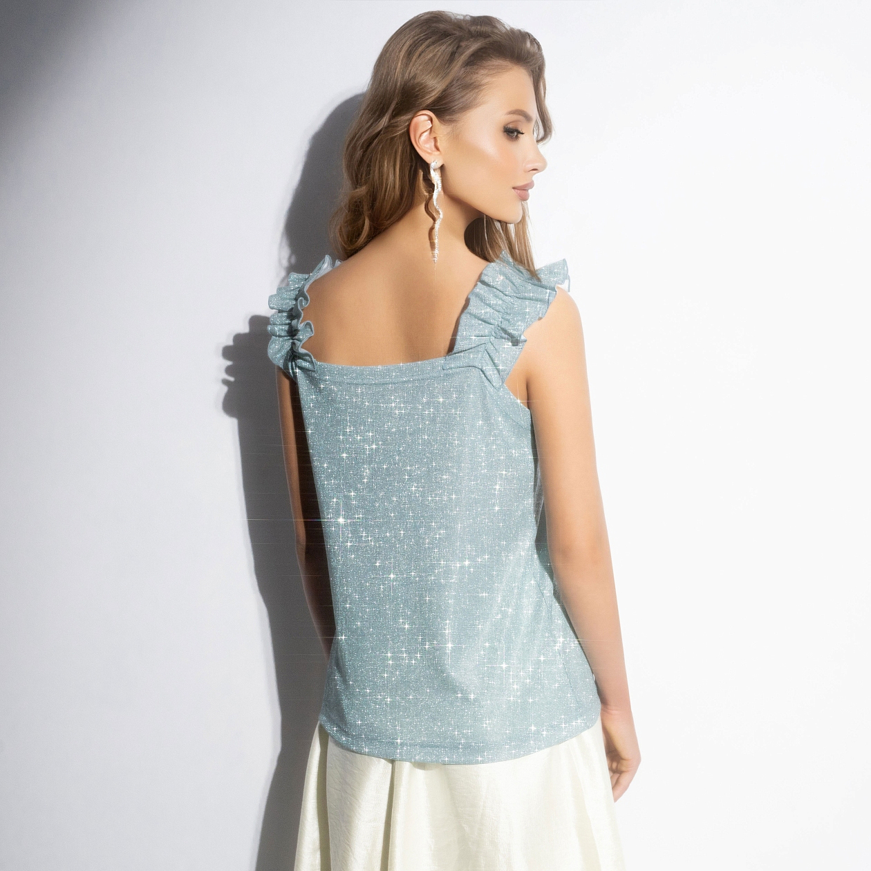 Зажигаю на вечеринке (яркость). Купить женский Топ оптом от производителя.