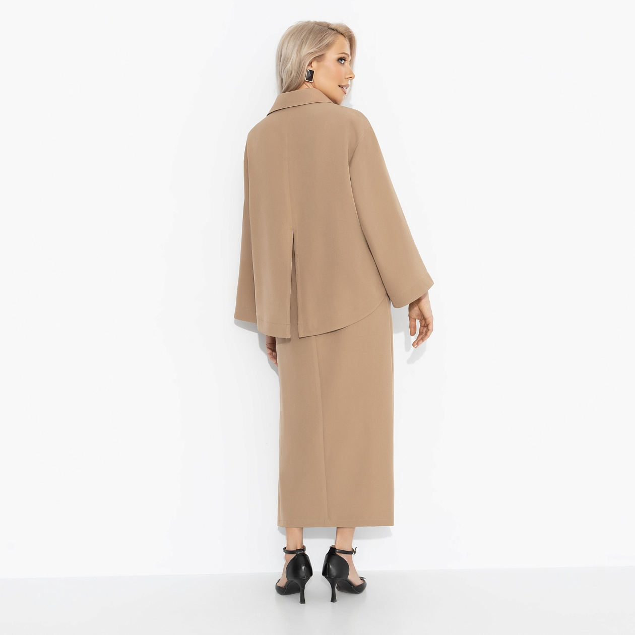 Комплект с юбкой Легкость эмоций (2 в 1, утренний кофе). Состав: 95% п/э, 5% эластан