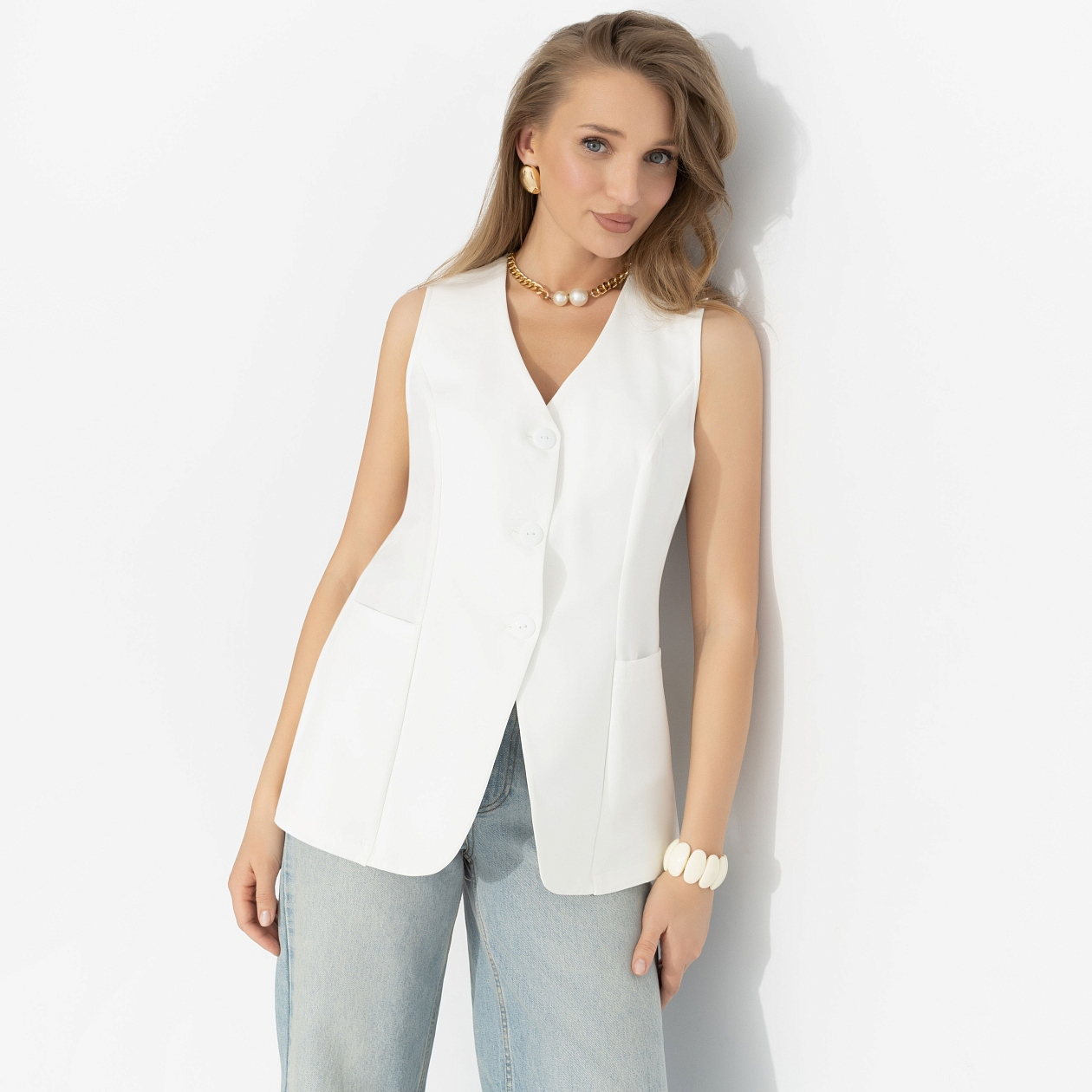 Всё совпало. Состав: 60%  п/э, 37%  вискоза, 3% спандекс