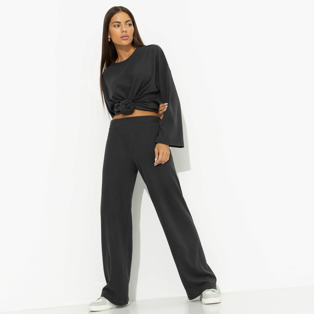 Брюки Сладкое воспоминание. Состав: 40% п/э, 35% вискоза, 20% акрил, 5% спандекс